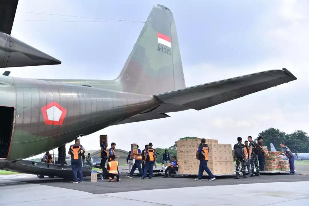 TNI AU Lanud Halim Perdanakusuma Kirim Bantuan Darurat ke Kabupaten Padang, Sumatera Barat serta Wilayah Terdampak di Sumatera Utara dan Aceh
