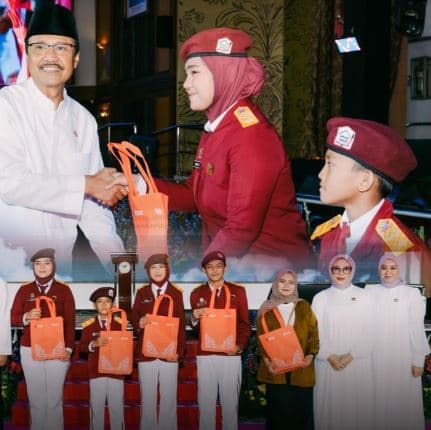 Kemensos dan BNI Salurkan 1.000 Perangkat Alat Salat untuk Siswa Sekolah Rakyat, Perkuat Pendidikan Karakter