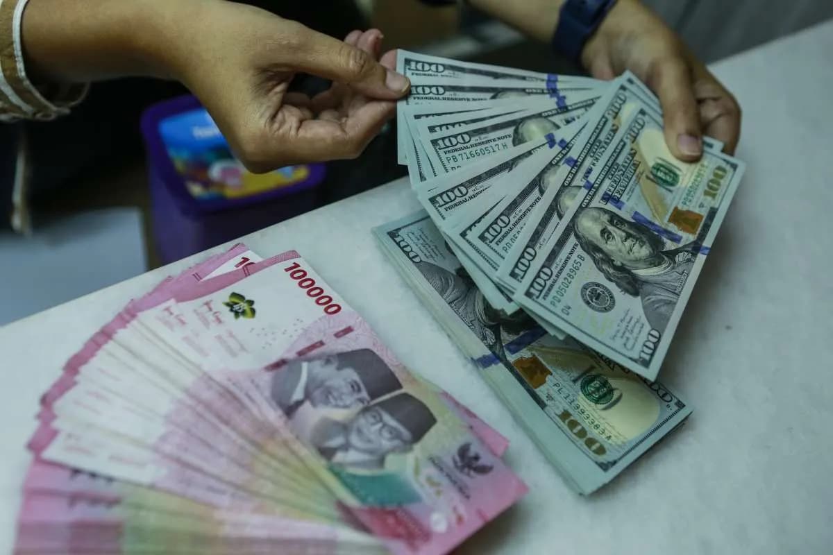 Pemerintah Terbitkan Global Bond US$ 3,4 Miliar, Purbaya Optimistis Rupiah Menguat