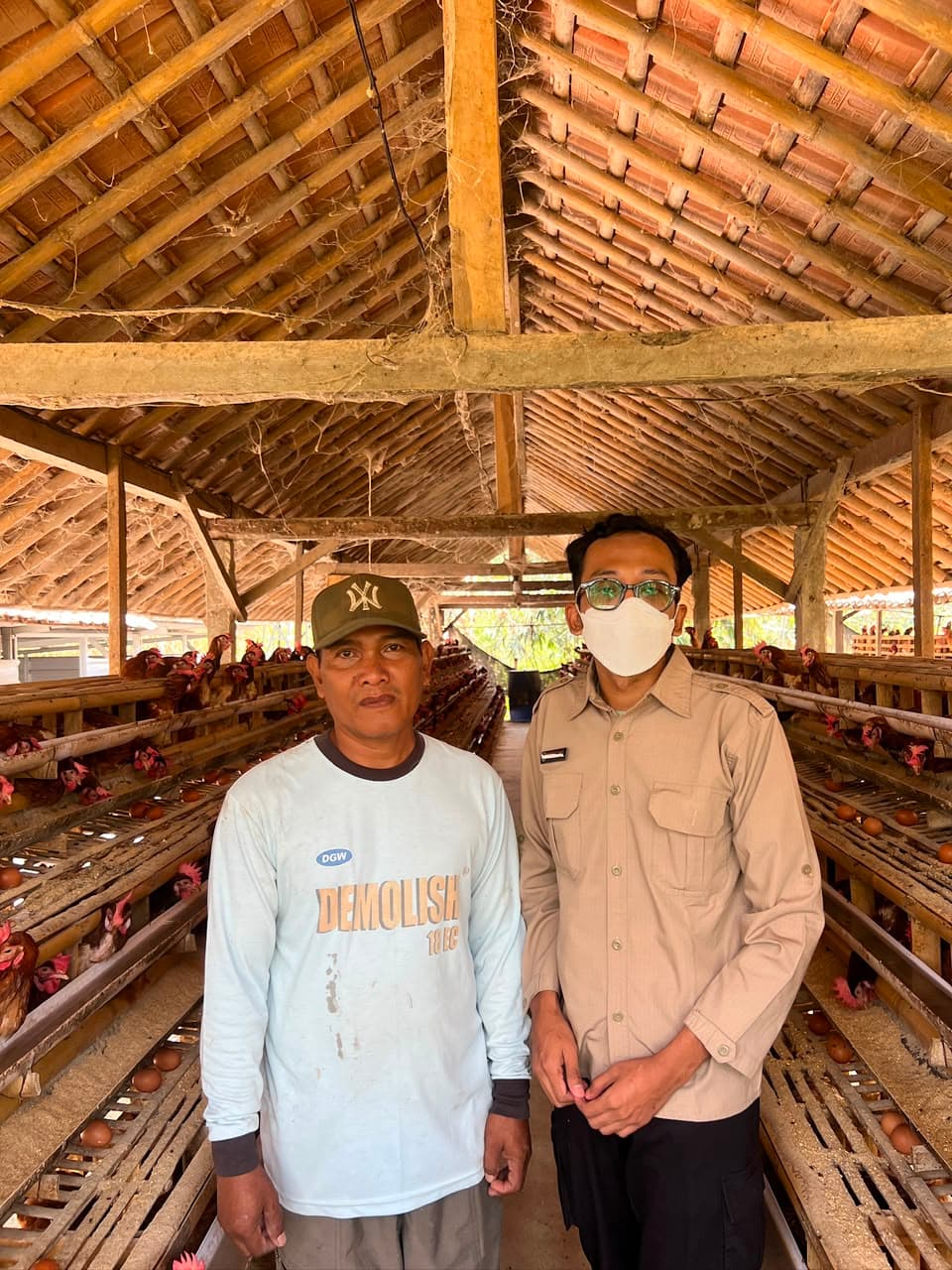 SPPG Margomulyo Perkuat Pengawasan Telur Lokal untuk Jaga Kualitas Program MBG