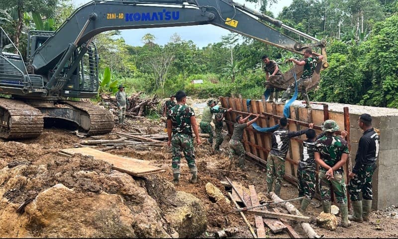 Jembatan Modular 30 Meter di Gunungsitoli Mulai Dicor Buka Akses Aman bagi Pelajar dan Warga