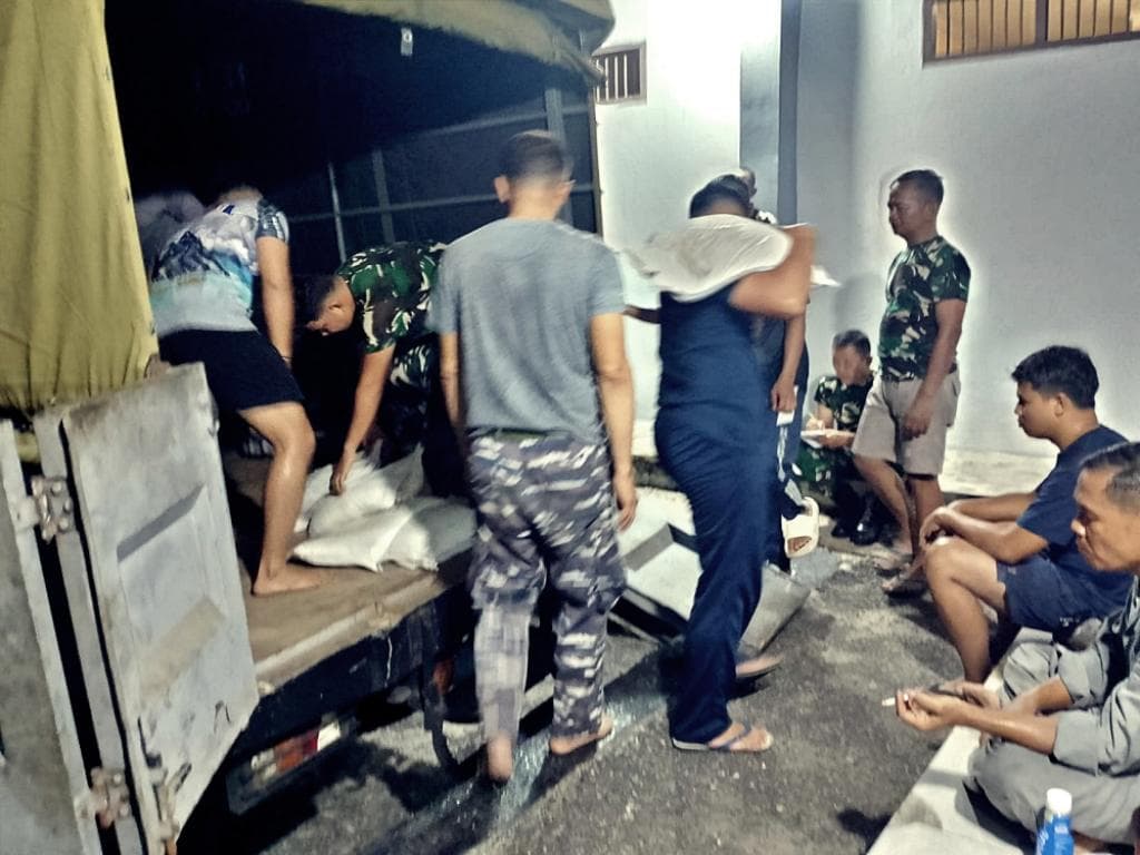 TNI AL Gagalkan Penyelundupan Pasir Timah di Bangka Barat Perkuat Pengamanan Sumber Daya Alam
