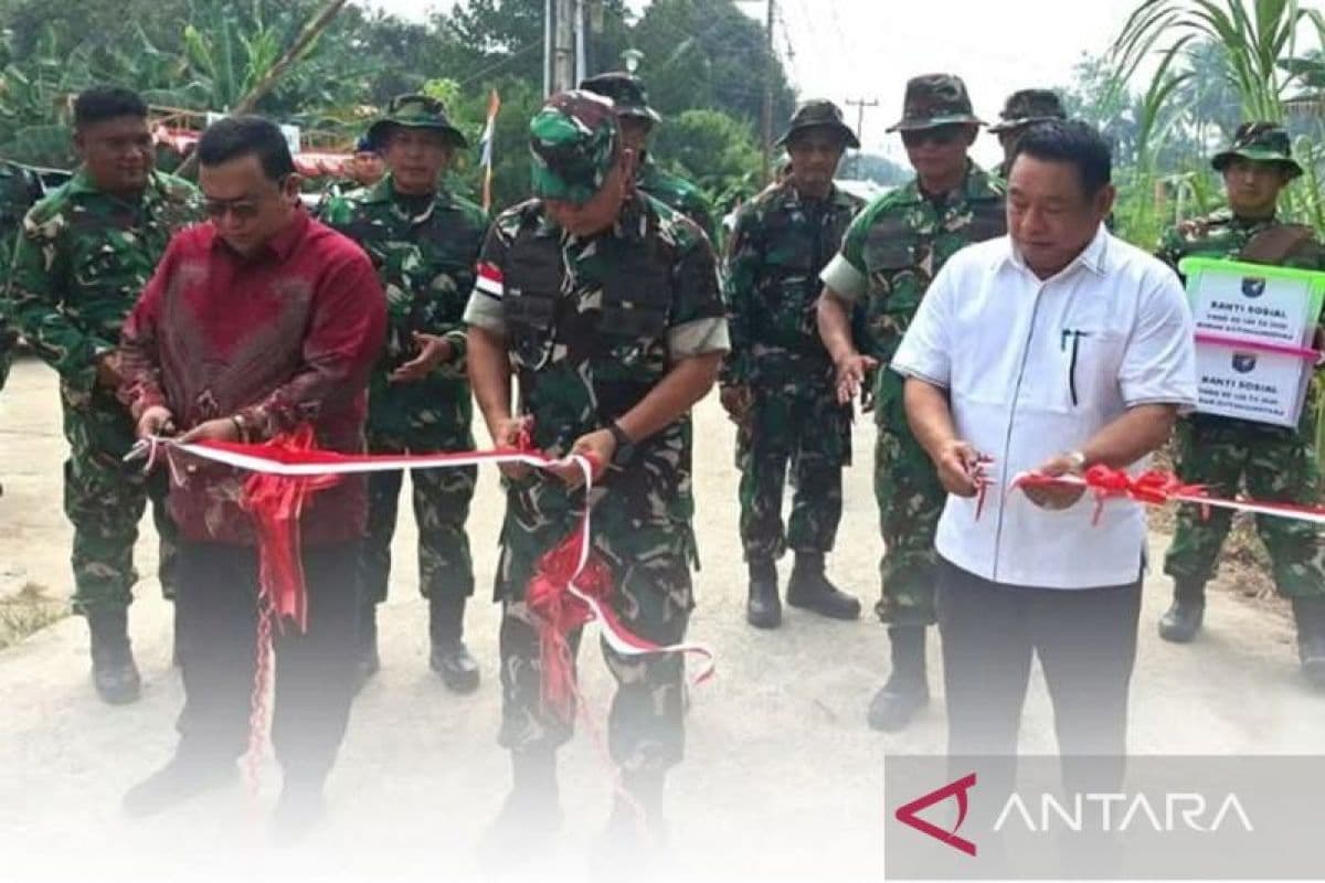 TMMD ke-129 Kubu Raya Tuntas Jalan Beton 499 Meter Perkuat Akses dan Mobilitas Warg