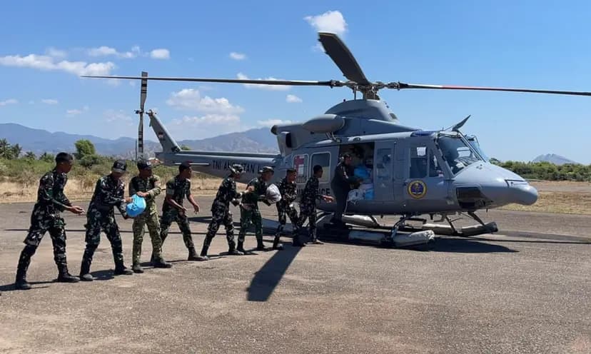 TNI Kerahkan 4.477 Personel dan 27 Alutsista, 251 Ton Bantuan Disalurkan untuk Korban Gempa NTT