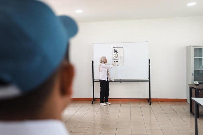 Calon Siswa Sekolah Rakyat Bekasi Antusias Jalani Pemeriksaan Kesehatan Lengkap