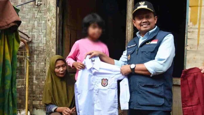 Bupati Sumedang Tinjau Langsung Calon Siswa Sekolah Rakyat di Dusun Cibubuhan Cimanggung Jawa Barat
