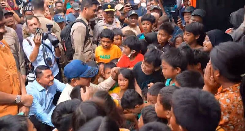 Kepemimpinan Hadir di Lapangan: Komitmen Prabowo Kawal Penanganan Banjir Sumatera