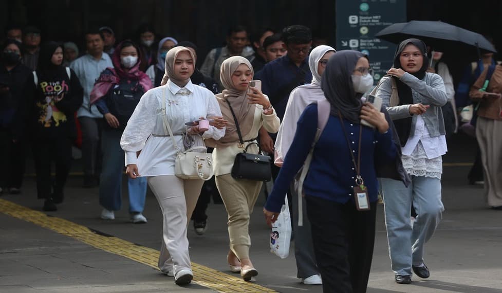 Pemerintah Siapkan WFH ASN Sehari Sepekan, Langkah Adaptif Hadapi Tantangan Energi Nasional
