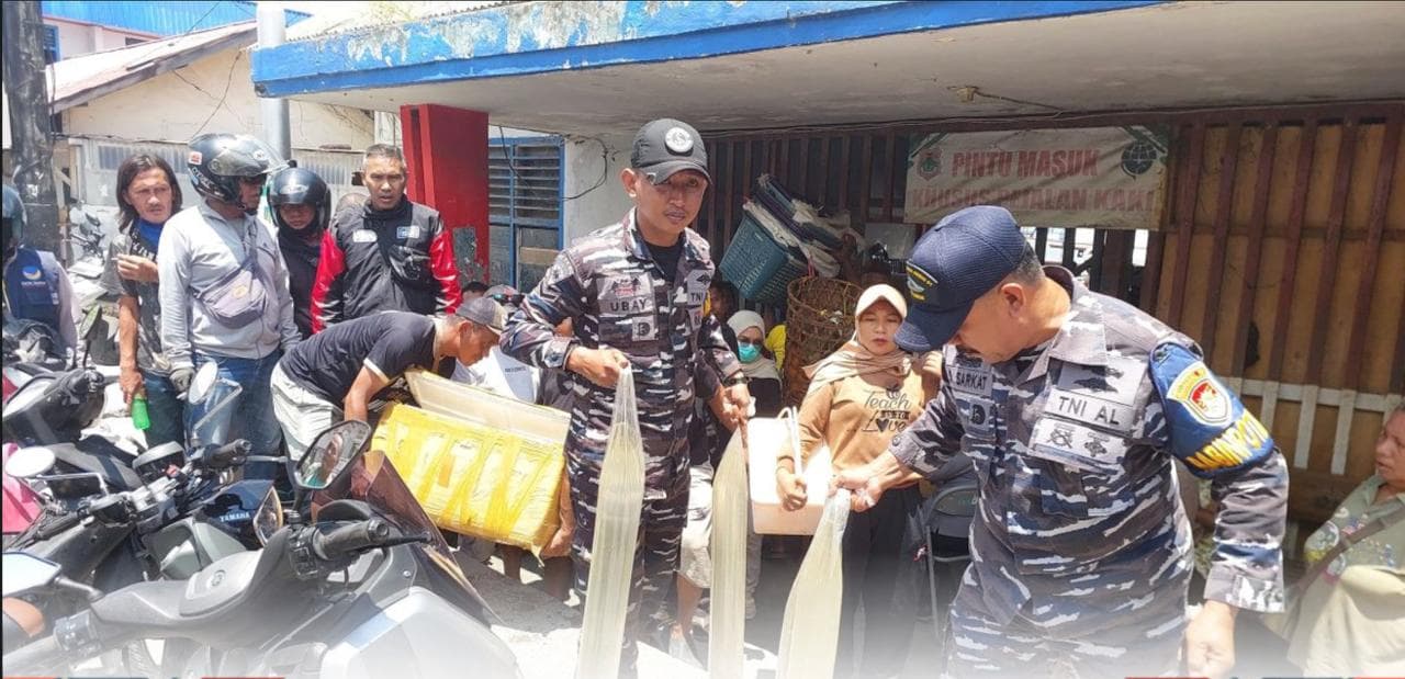 TNI AL Gagalkan Penyelundupan 30 Bungkus Cap Tikus di Luwuk