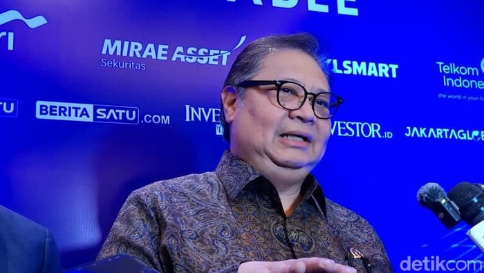 Airlangga Tegaskan RI Tak Lakukan Manipulasi Kurs Rupiah, Pemerintah Fokus Jaga Stabilitas di Tengah Tekanan Global