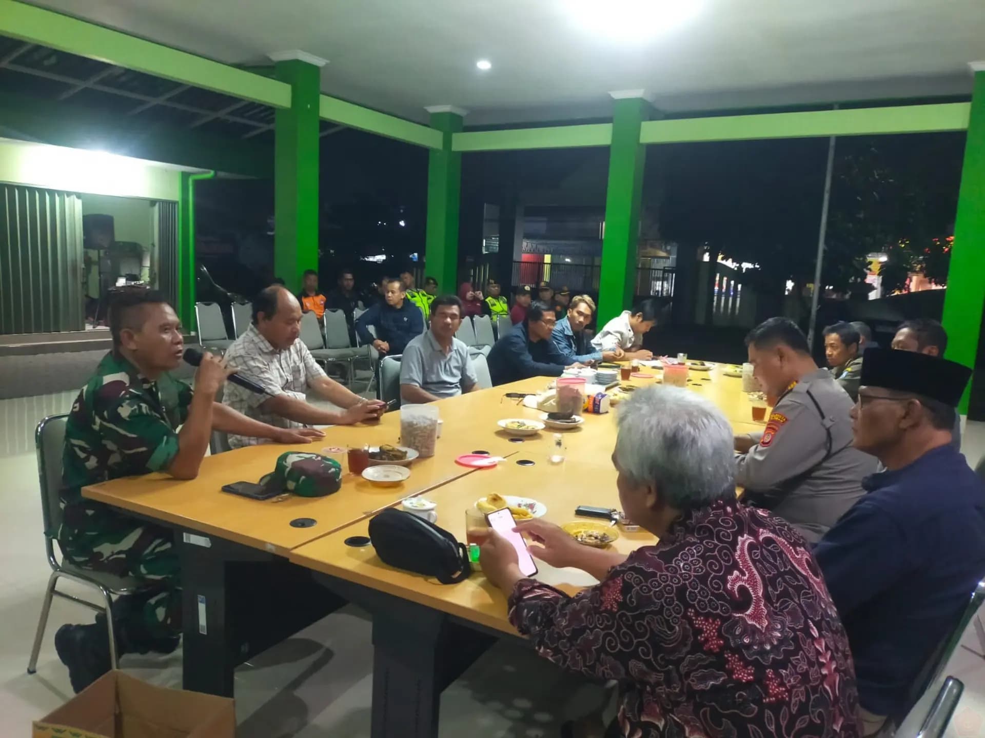 Koramil Seyegan Gelar Patroli Terpadu, Perkuat Sinergi Jaga Kamtibmas Sleman