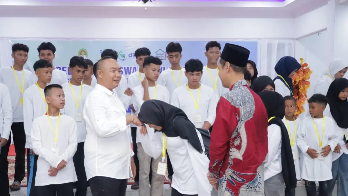 Ketapang Jadi Daerah Pertama di Kalbar Kirim Siswa ke Sekolah Rakyat, 32 Peserta Didik Berangkat ke Pontianak