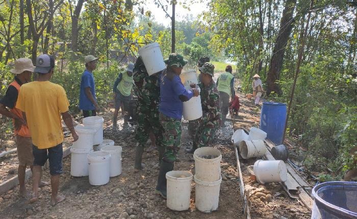 TMMD Sengkuyung Tahap III di Sari Mulyo, TNI dan Rakyat Satukan Tekad Bangun Desa